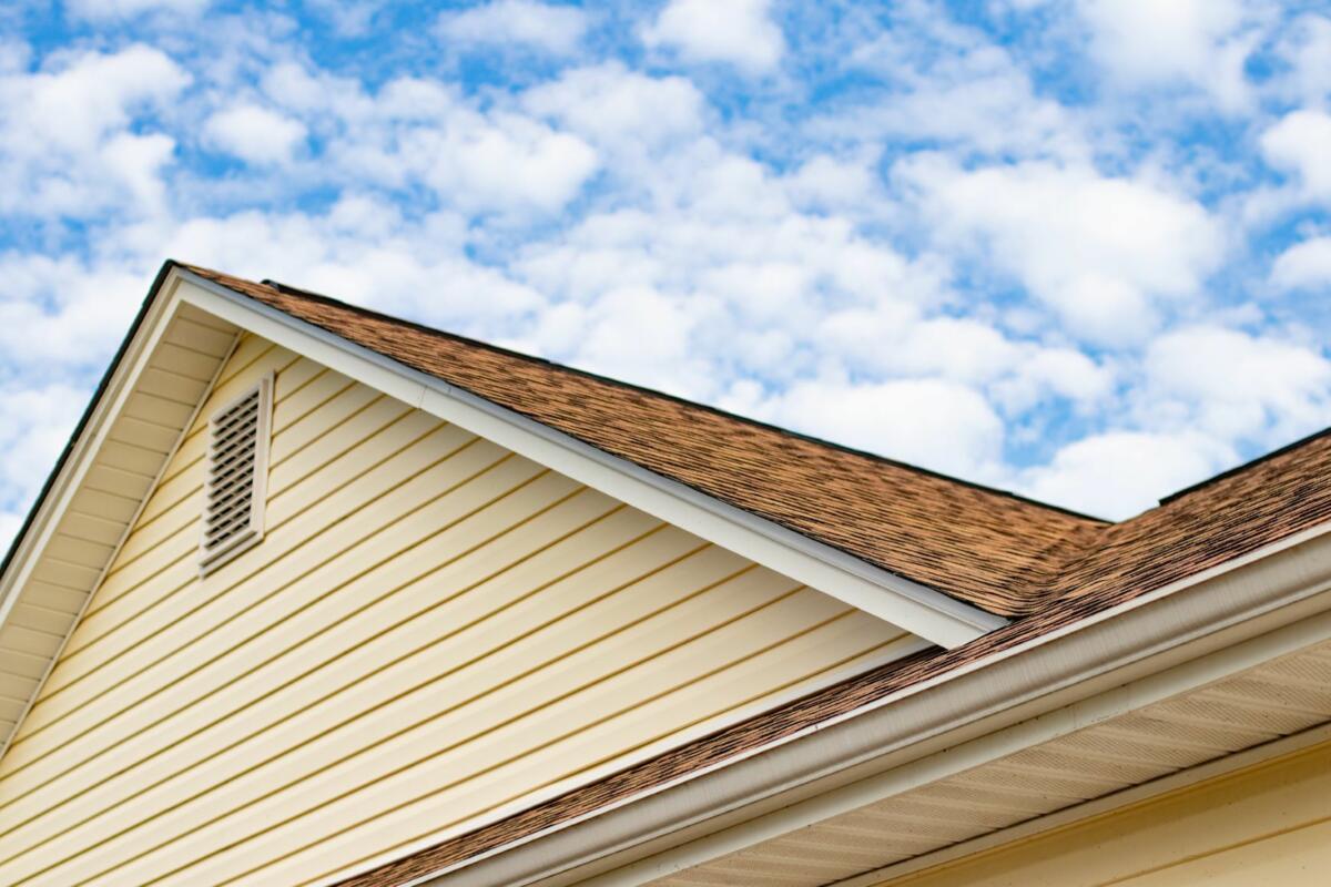 Yellow Siding Details